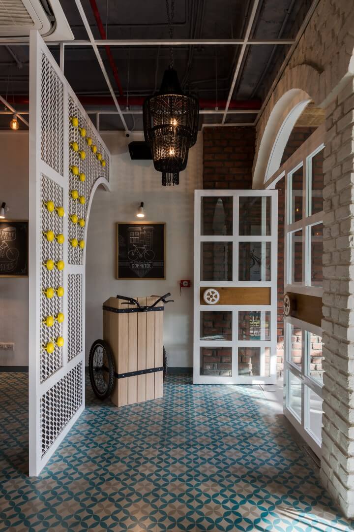 Ciclo Cafe _ Studio Wood. Photo Courtesy Saurabh Suryan & Lokesh Dang